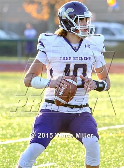 Thumbnail 2 in Lake Stevens @ Graham-Kapowsin (WIAA 4A Quarterfinal) photogallery.