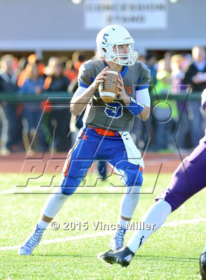 Thumbnail 3 in Lake Stevens @ Graham-Kapowsin (WIAA 4A Quarterfinal) photogallery.