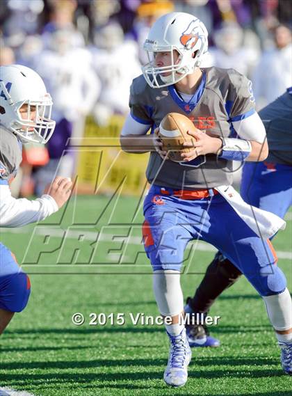 Thumbnail 1 in Lake Stevens @ Graham-Kapowsin (WIAA 4A Quarterfinal) photogallery.