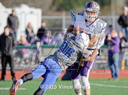 Thumbnail 2 in Lake Stevens @ Graham-Kapowsin (WIAA 4A Quarterfinal) photogallery.
