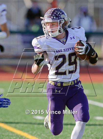 Thumbnail 3 in Lake Stevens @ Graham-Kapowsin (WIAA 4A Quarterfinal) photogallery.