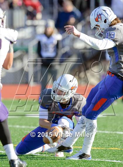 Thumbnail 2 in Lake Stevens @ Graham-Kapowsin (WIAA 4A Quarterfinal) photogallery.