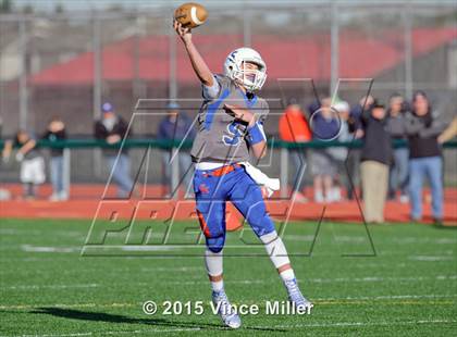 Thumbnail 2 in Lake Stevens @ Graham-Kapowsin (WIAA 4A Quarterfinal) photogallery.