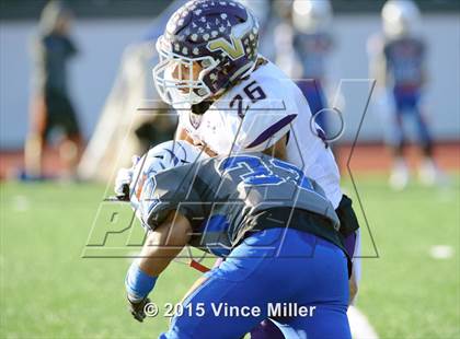 Thumbnail 2 in Lake Stevens @ Graham-Kapowsin (WIAA 4A Quarterfinal) photogallery.