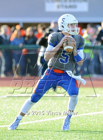 Thumbnail 2 in Lake Stevens @ Graham-Kapowsin (WIAA 4A Quarterfinal) photogallery.