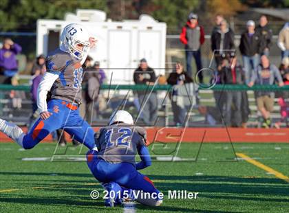 Thumbnail 3 in Lake Stevens @ Graham-Kapowsin (WIAA 4A Quarterfinal) photogallery.