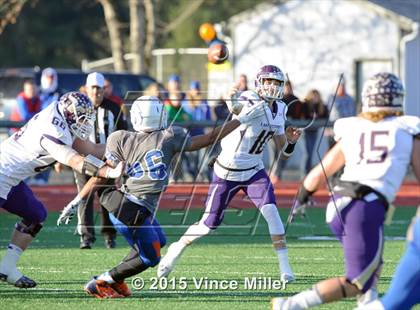Thumbnail 1 in Lake Stevens @ Graham-Kapowsin (WIAA 4A Quarterfinal) photogallery.