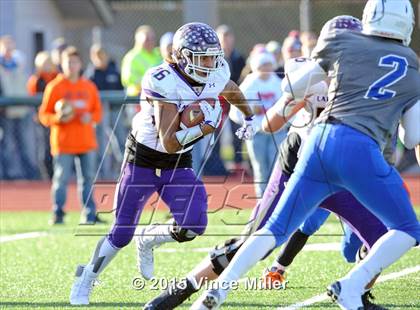 Thumbnail 2 in Lake Stevens @ Graham-Kapowsin (WIAA 4A Quarterfinal) photogallery.