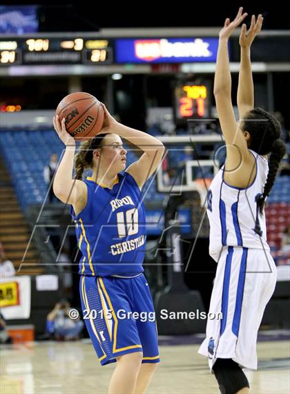 Thumbnail 1 in Ripon Christian vs Capital Christian (CIF SJS D5 Final) photogallery.