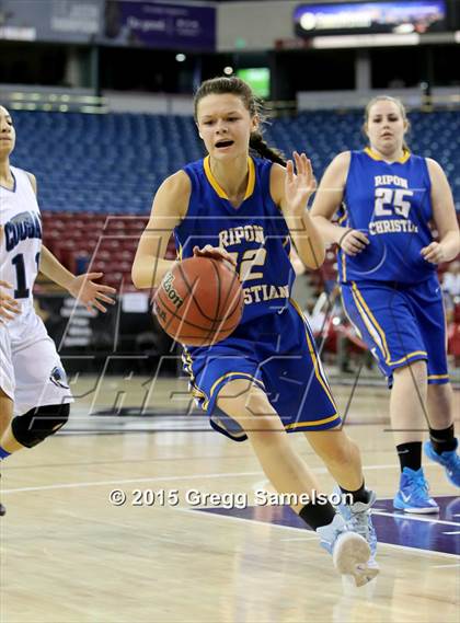 Thumbnail 3 in Ripon Christian vs Capital Christian (CIF SJS D5 Final) photogallery.