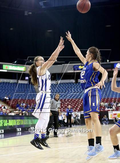 Thumbnail 1 in Ripon Christian vs Capital Christian (CIF SJS D5 Final) photogallery.