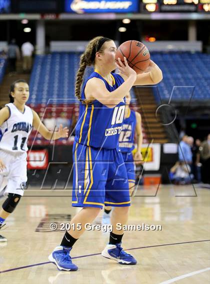 Thumbnail 2 in Ripon Christian vs Capital Christian (CIF SJS D5 Final) photogallery.