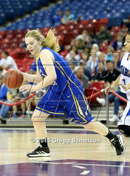 Thumbnail 3 in Ripon Christian vs Capital Christian (CIF SJS D5 Final) photogallery.