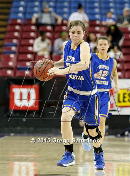 Thumbnail 2 in Ripon Christian vs Capital Christian (CIF SJS D5 Final) photogallery.