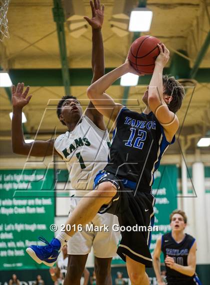 Thumbnail 1 in Katy Taylor vs Mayde Creek photogallery.