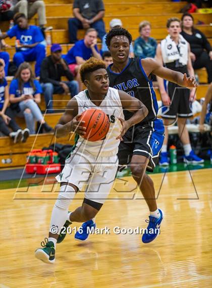Thumbnail 2 in Katy Taylor vs Mayde Creek photogallery.
