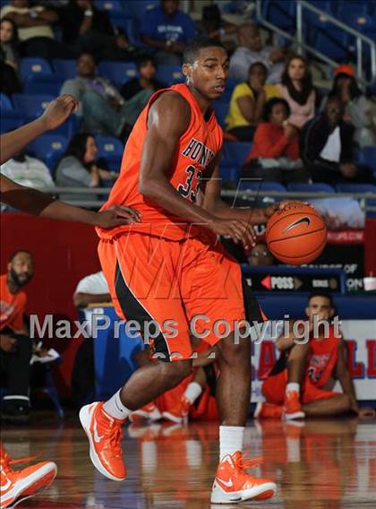 Thumbnail 1 in Washington vs. Douglass (Thanksgiving Hoopfest) photogallery.