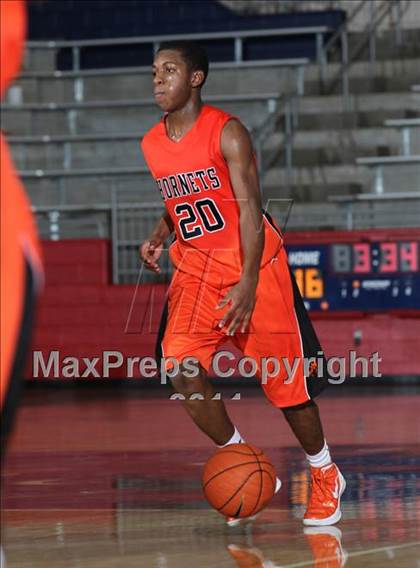 Thumbnail 2 in Washington vs. Douglass (Thanksgiving Hoopfest) photogallery.