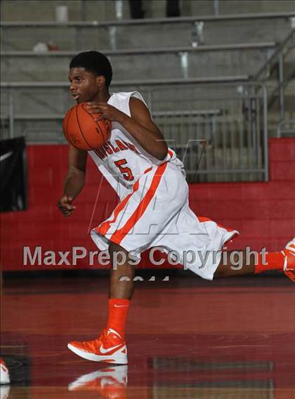 Thumbnail 1 in Washington vs. Douglass (Thanksgiving Hoopfest) photogallery.