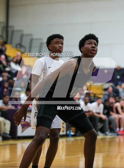 Thumbnail 1 in Wylie vs. Plano (UIL 6A Bi-District Playoff) photogallery.