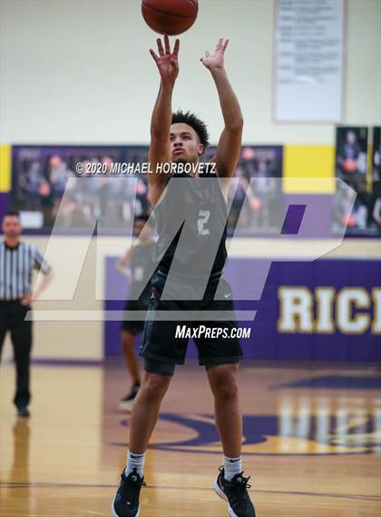 Thumbnail 1 in Wylie vs. Plano (UIL 6A Bi-District Playoff) photogallery.