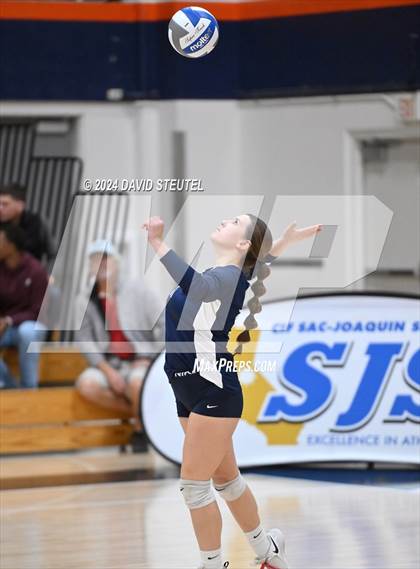Thumbnail 1 in Stone Ridge Christian vs. Vacaville Christian (CIF SJS D6 Final) photogallery.