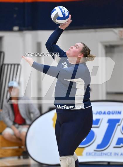 Thumbnail 2 in Stone Ridge Christian vs. Vacaville Christian (CIF SJS D6 Final) photogallery.