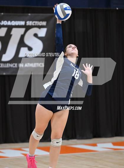Thumbnail 2 in Stone Ridge Christian vs. Vacaville Christian (CIF SJS D6 Final) photogallery.