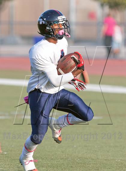 Thumbnail 3 in Citrus Hill @ Hemet photogallery.