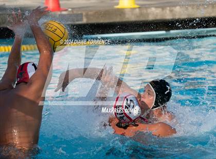 Thumbnail 1 in Sacred Heart vs Foothill (South Coast Tournament) photogallery.