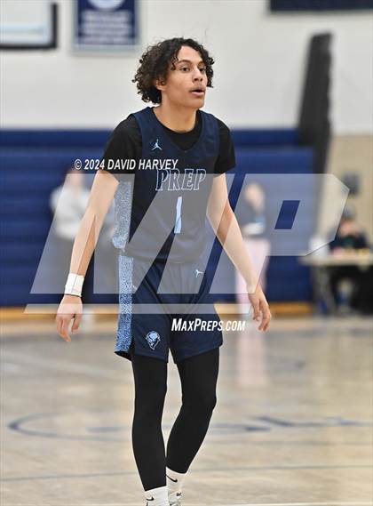 Thumbnail 1 in Vista PEAK Prep vs Kennedy photogallery.