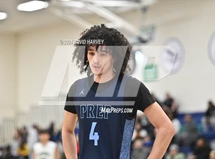 Thumbnail 1 in Vista PEAK Prep vs Kennedy photogallery.
