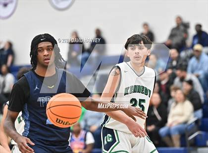 Thumbnail 1 in Vista PEAK Prep vs Kennedy photogallery.