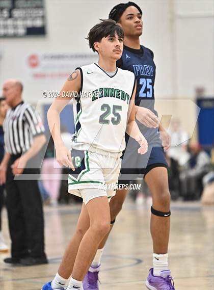 Thumbnail 3 in Vista PEAK Prep vs Kennedy photogallery.