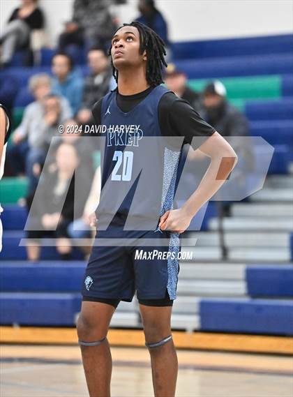 Thumbnail 3 in Vista PEAK Prep vs Kennedy photogallery.