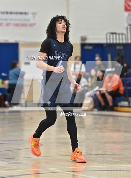 Thumbnail 2 in Vista PEAK Prep vs Kennedy photogallery.