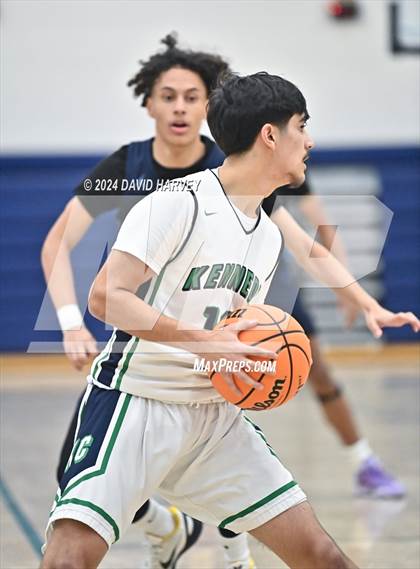 Thumbnail 2 in Vista PEAK Prep vs Kennedy photogallery.