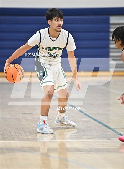 Thumbnail 1 in Vista PEAK Prep vs Kennedy photogallery.