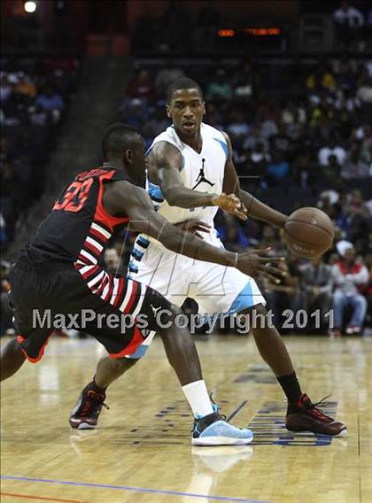 Thumbnail 2 in 2011 Jordan Brand Classic (National Game)  photogallery.