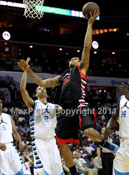 Thumbnail 2 in 2011 Jordan Brand Classic (National Game)  photogallery.