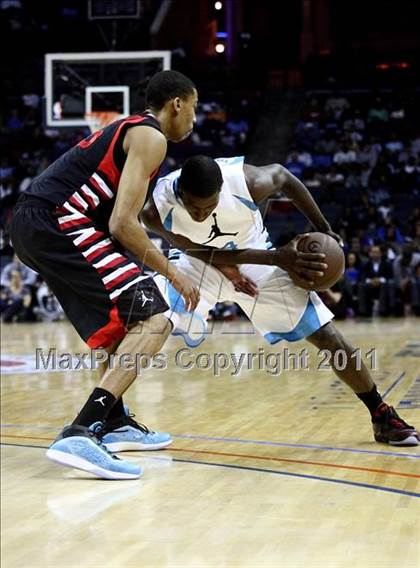 Thumbnail 1 in 2011 Jordan Brand Classic (National Game)  photogallery.