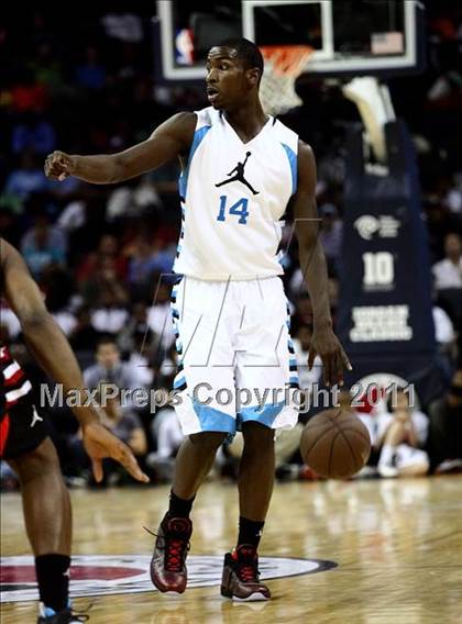 Thumbnail 3 in 2011 Jordan Brand Classic (National Game)  photogallery.