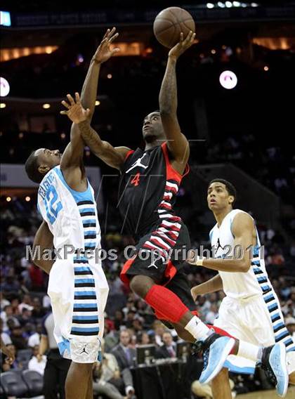 Thumbnail 3 in 2011 Jordan Brand Classic (National Game)  photogallery.