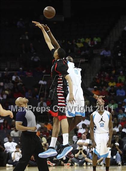 Thumbnail 2 in 2011 Jordan Brand Classic (National Game)  photogallery.