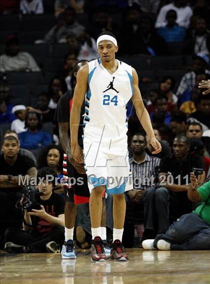 Thumbnail 3 in 2011 Jordan Brand Classic (National Game)  photogallery.