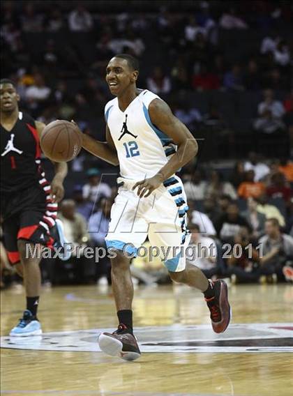 Thumbnail 1 in 2011 Jordan Brand Classic (National Game)  photogallery.