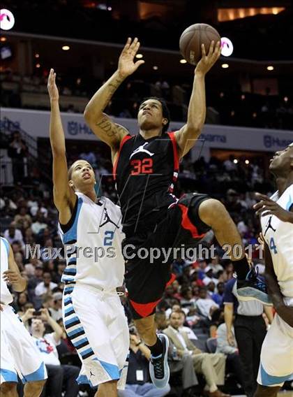 Thumbnail 1 in 2011 Jordan Brand Classic (National Game)  photogallery.