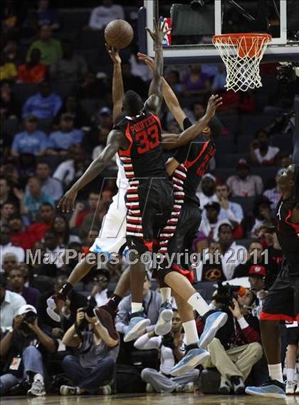 Thumbnail 2 in 2011 Jordan Brand Classic (National Game)  photogallery.