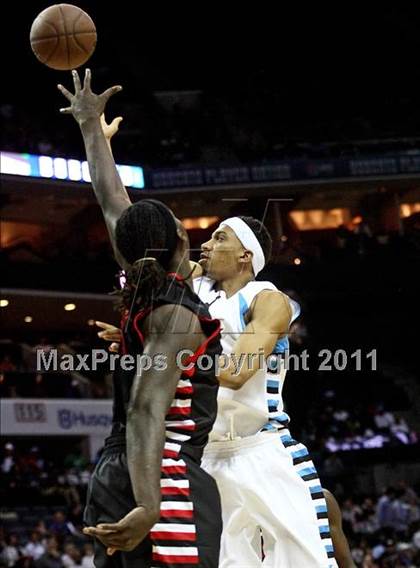 Thumbnail 1 in 2011 Jordan Brand Classic (National Game)  photogallery.