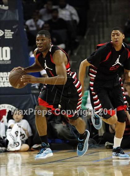 Thumbnail 1 in 2011 Jordan Brand Classic (National Game)  photogallery.